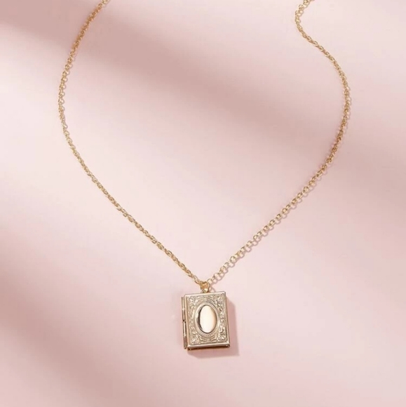 *Kitty* Book Locket Pendant Necklace - Picture 3 of 3